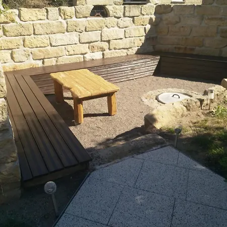 Апартаменты Gaensebluemchen *