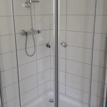 Апартаменты Gaensebluemchen *