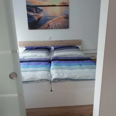 Апартаменты Gaensebluemchen *